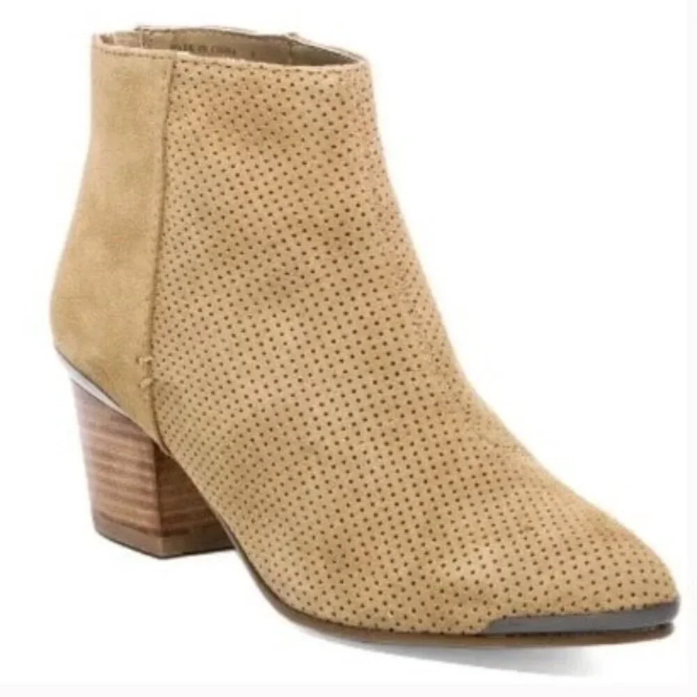 DOLCE VITA NAVI ANKLE BOOTIES GUC